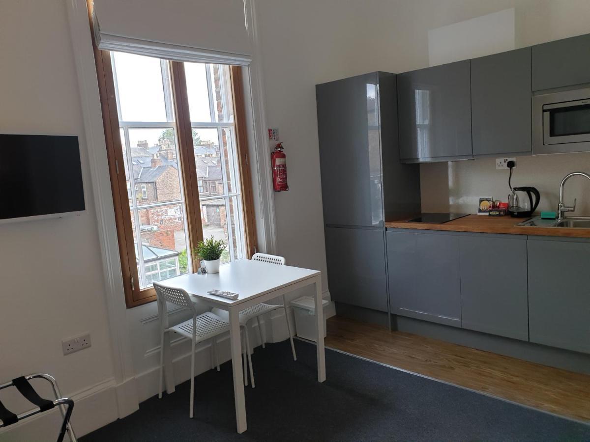 Mcmillan House Studio Apartments York Buitenkant foto